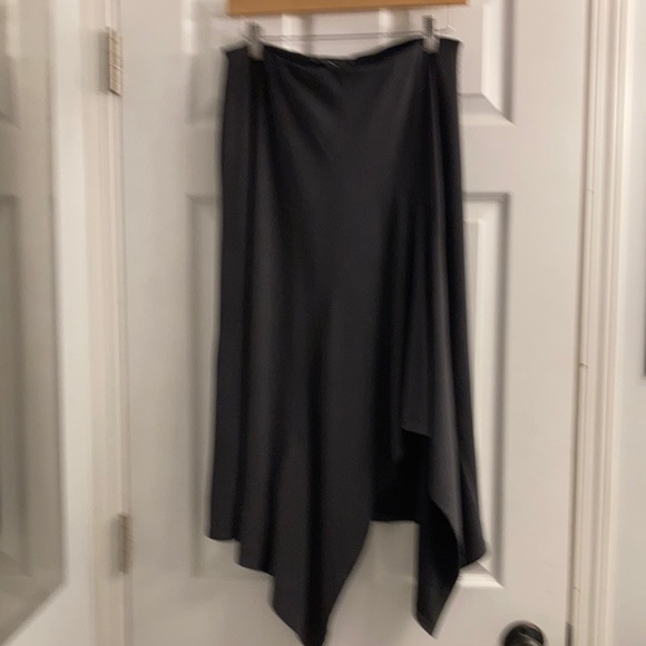 NWT WHBM Sandwash Asymmetrical Pull On Skirt-SZ MED - Picture 1 of 5